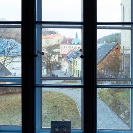 Na Nebi 187 Apart Otel Bečov nad Teplou